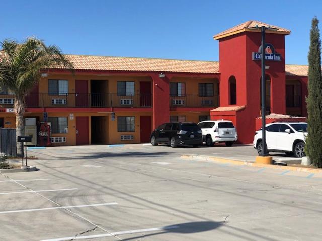 California Inn Hotel And Suites Adelanto Us 395 Exterior foto